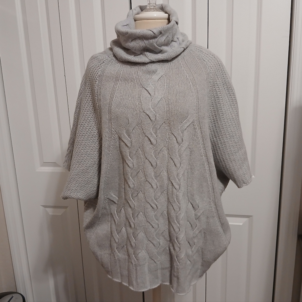 AMAZING LIKE NEW Kinross Cashmere Wool Blend Dolman Short Sleeve Poncho Small